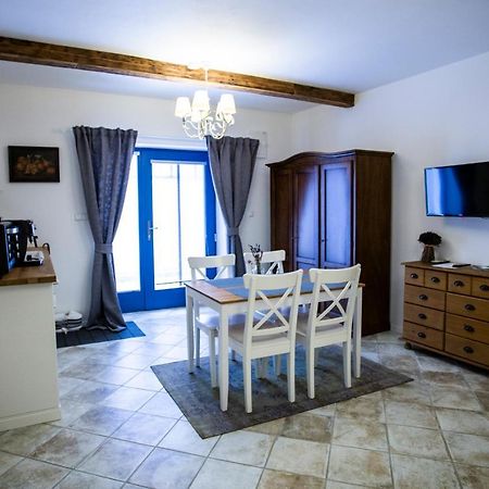 Mikulov Apartmany Magistr Exterior photo